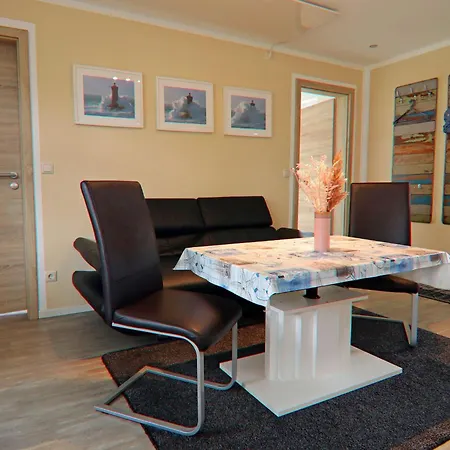 펜션 In Direkt Am Haff Pepelow